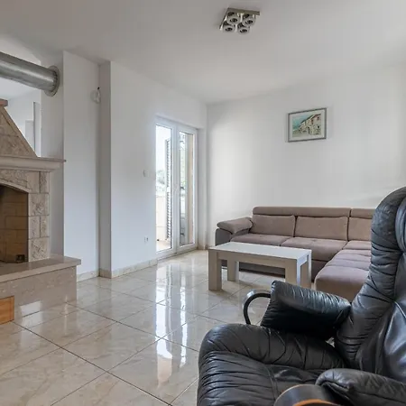 Appartement Family-friendly With Swimming Pool Sutivan, Brac - 15665 *