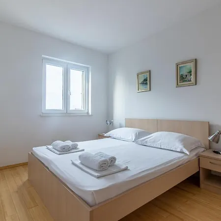 Family-friendly With Swimming Pool Sutivan, Brac - 15665 Appartement *