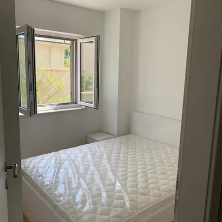 Appartement Family-friendly With Swimming Pool Sutivan, Brac - 15665