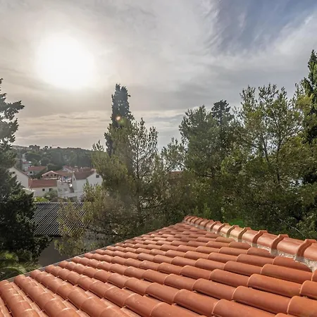 Family Friendly With A Swimming Pool Sutivan, Brac - 15665